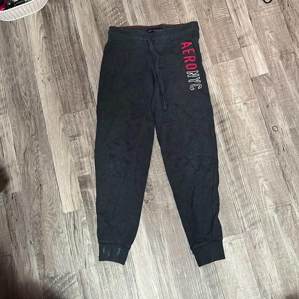These are sweatpants from aero Postel they are grey size s/p